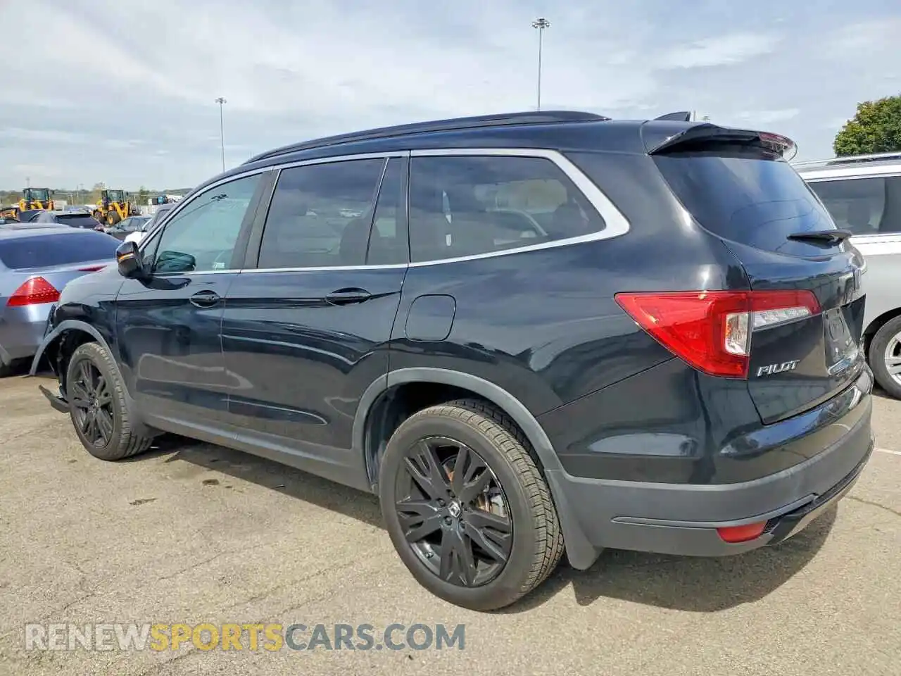 2 Photograph of a damaged car 5FNYF6H20NB014094 HONDA PILOT 2022