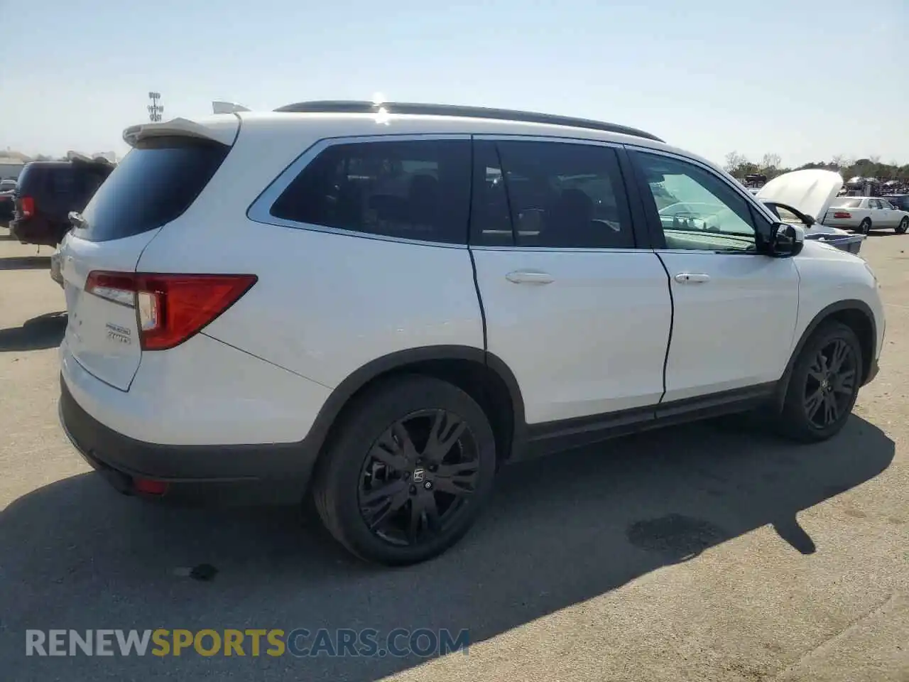 3 Photograph of a damaged car 5FNYF6H20NB076157 HONDA PILOT 2022