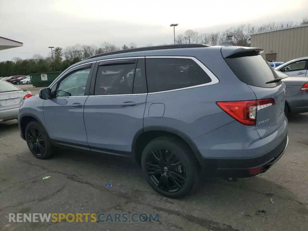 2 Photograph of a damaged car 5FNYF6H21NB035195 HONDA PILOT 2022
