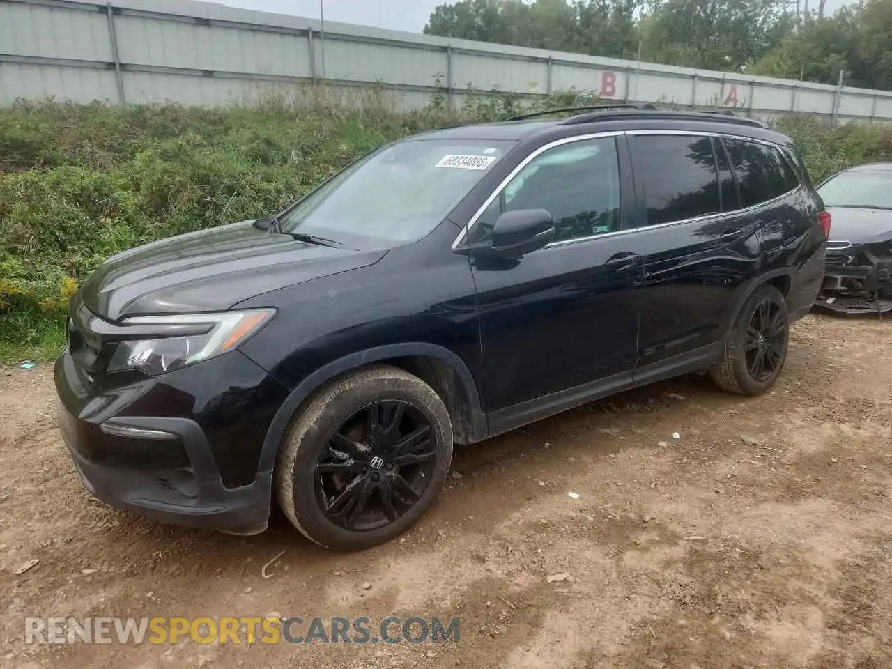 1 Photograph of a damaged car 5FNYF6H22NB070568 HONDA PILOT 2022