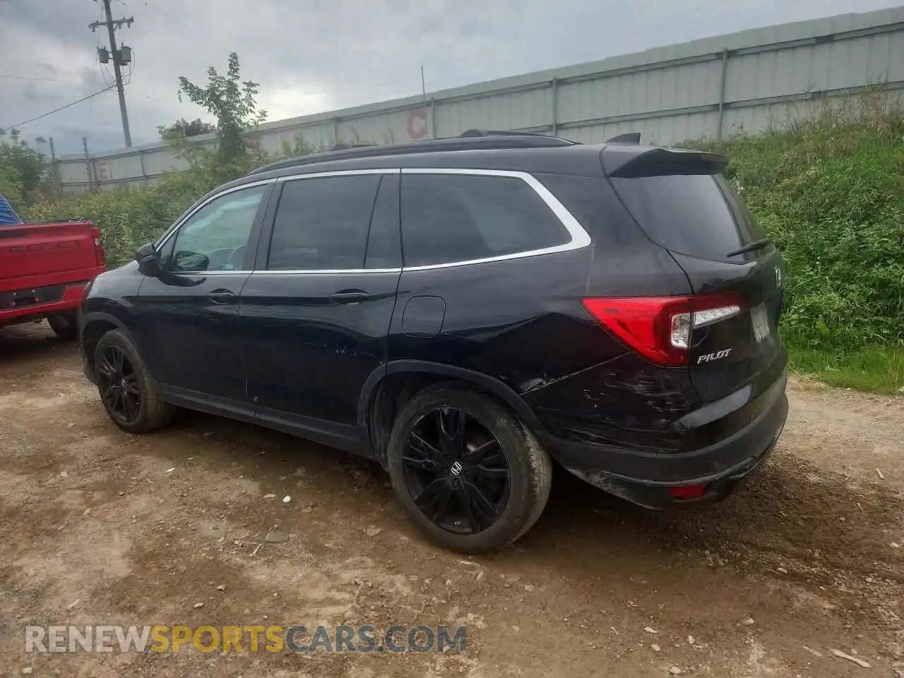 2 Photograph of a damaged car 5FNYF6H22NB070568 HONDA PILOT 2022