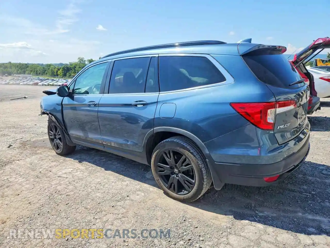 2 Photograph of a damaged car 5FNYF6H23NB024859 HONDA PILOT 2022