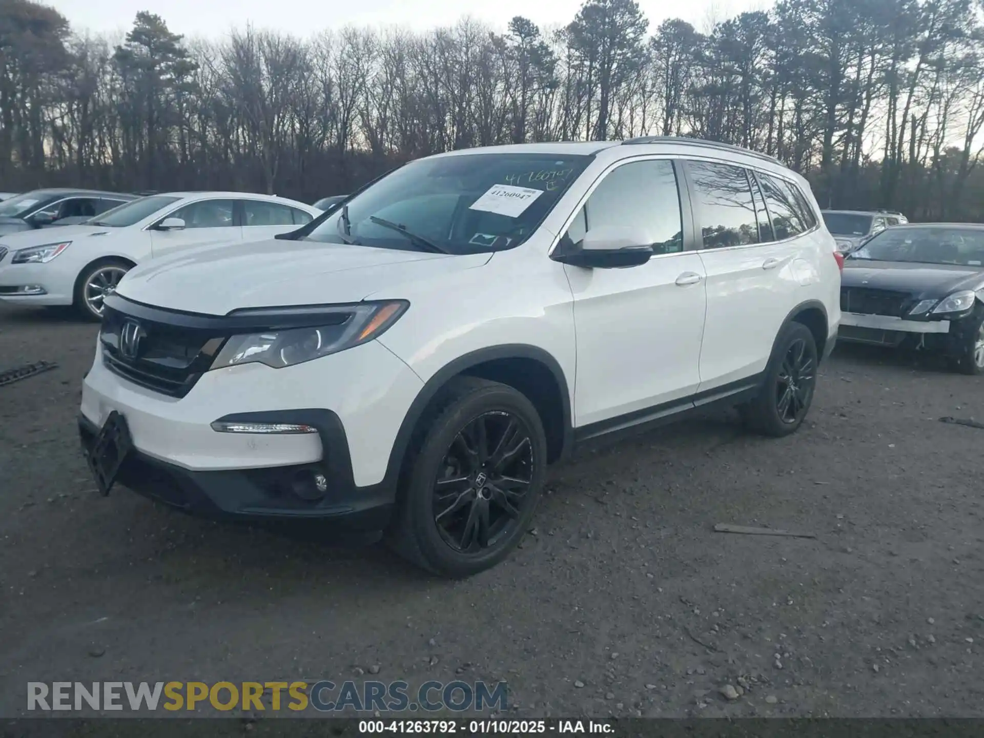 2 Photograph of a damaged car 5FNYF6H23NB082020 HONDA PILOT 2022