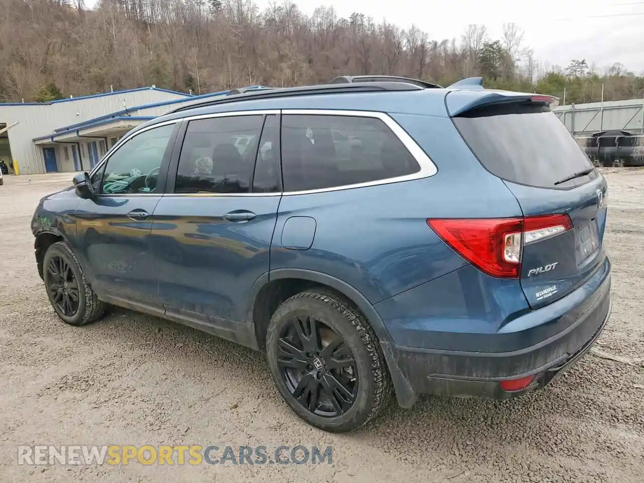 2 Photograph of a damaged car 5FNYF6H24NB046594 HONDA PILOT 2022