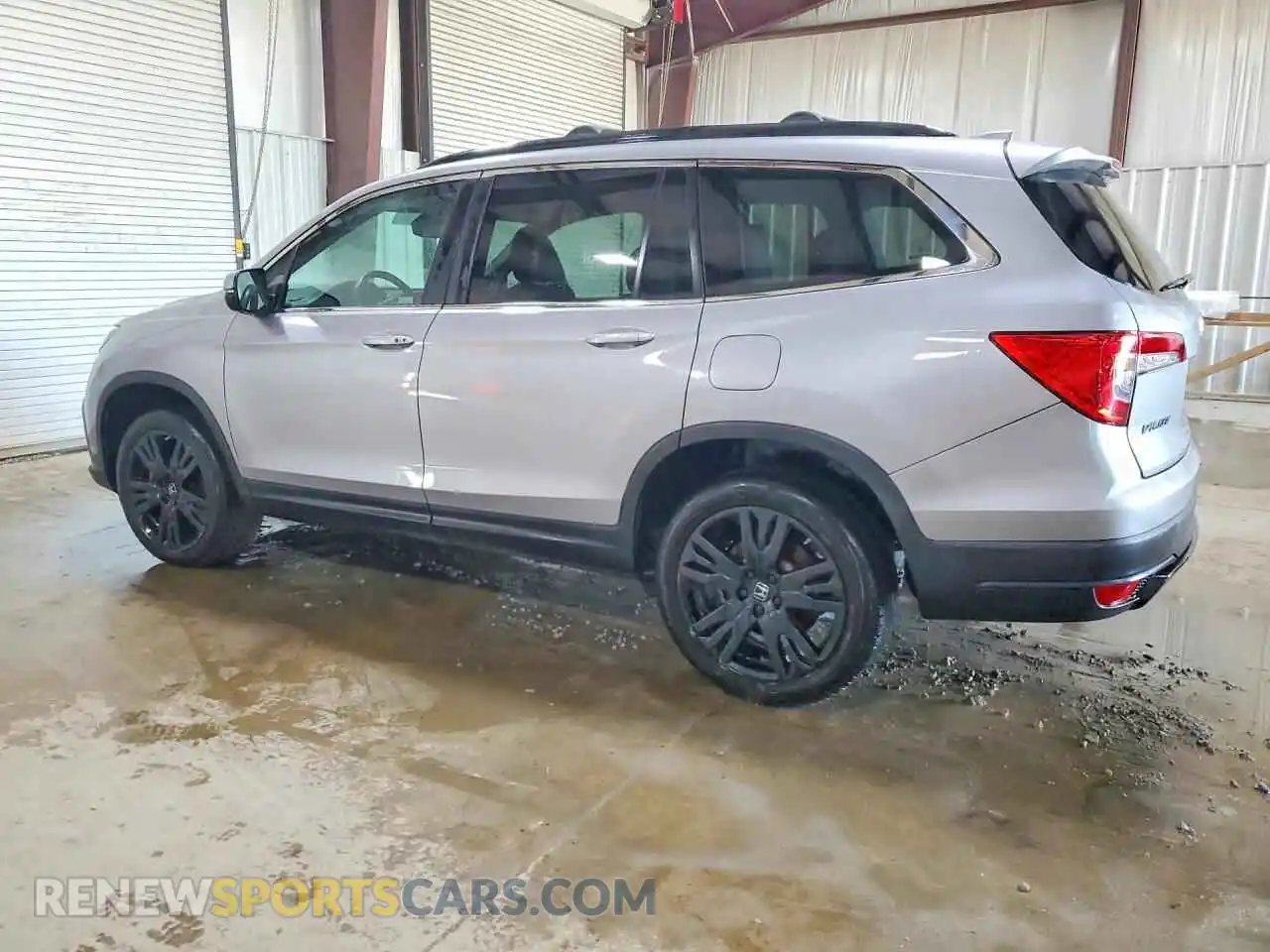 2 Photograph of a damaged car 5FNYF6H26NB066507 HONDA PILOT 2022