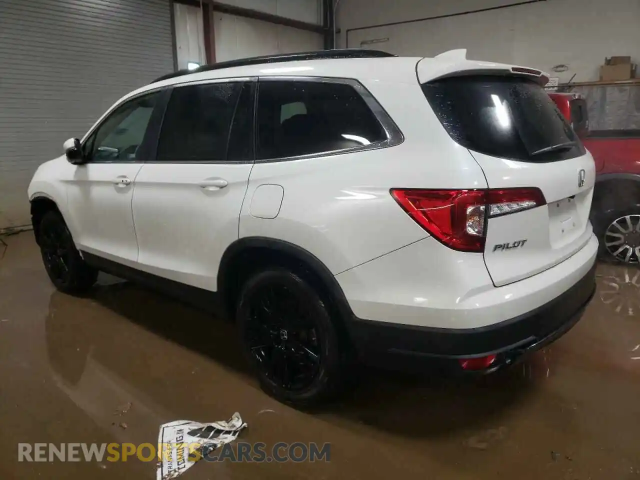 2 Photograph of a damaged car 5FNYF6H27NB024668 HONDA PILOT 2022