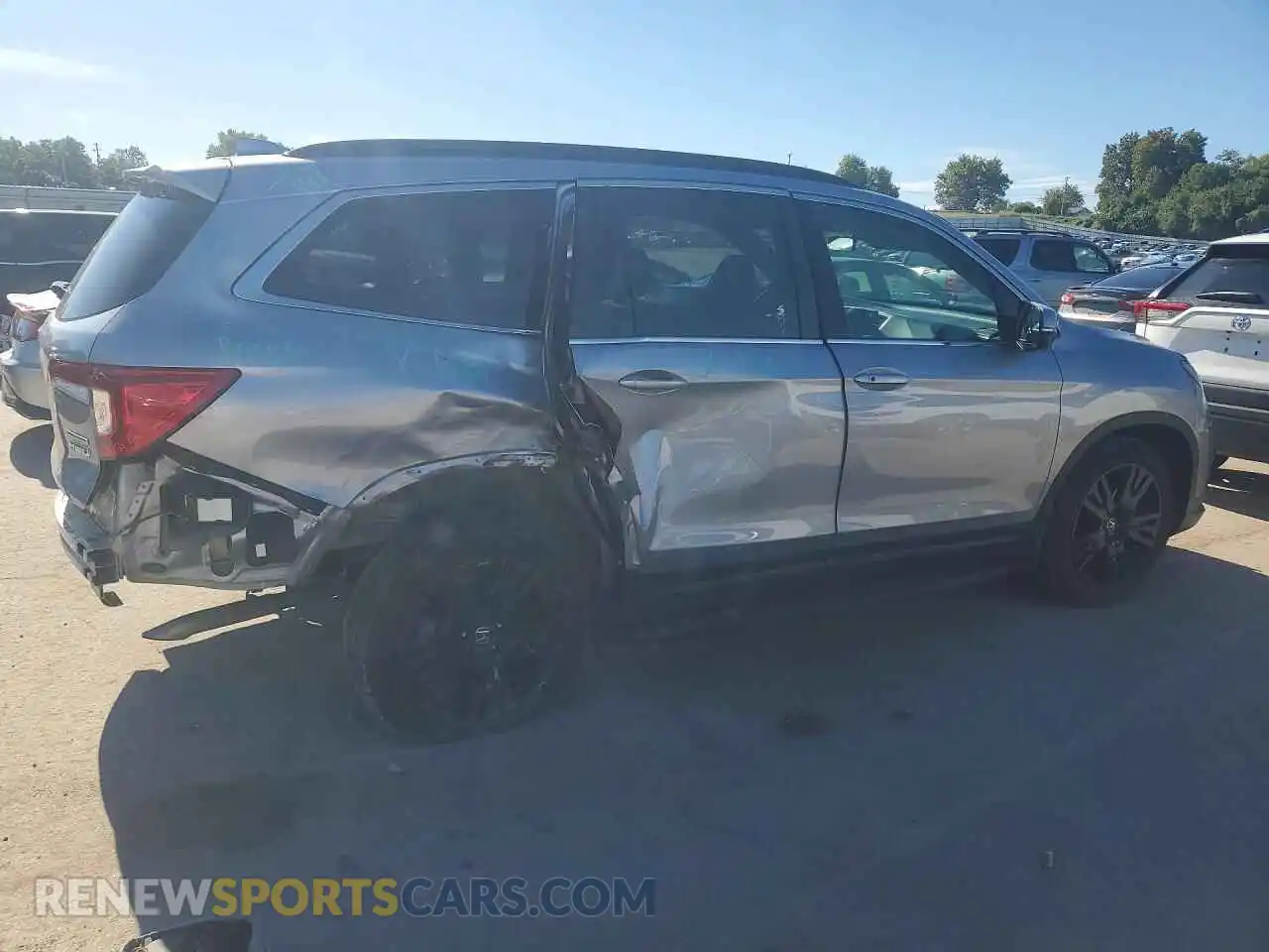 3 Photograph of a damaged car 5FNYF6H2XNB044025 HONDA PILOT 2022