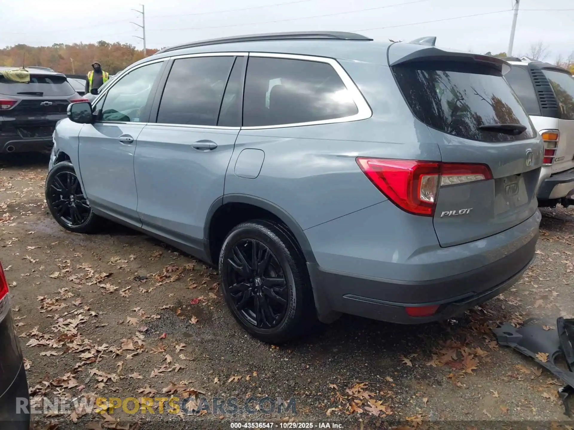 3 Photograph of a damaged car 5FNYF6H2XNB097615 HONDA PILOT 2022