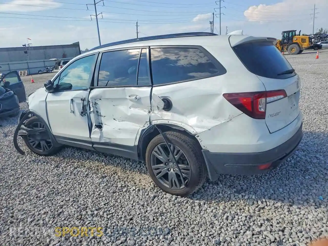 2 Photograph of a damaged car 5FNYF6H30NB098703 HONDA PILOT 2022