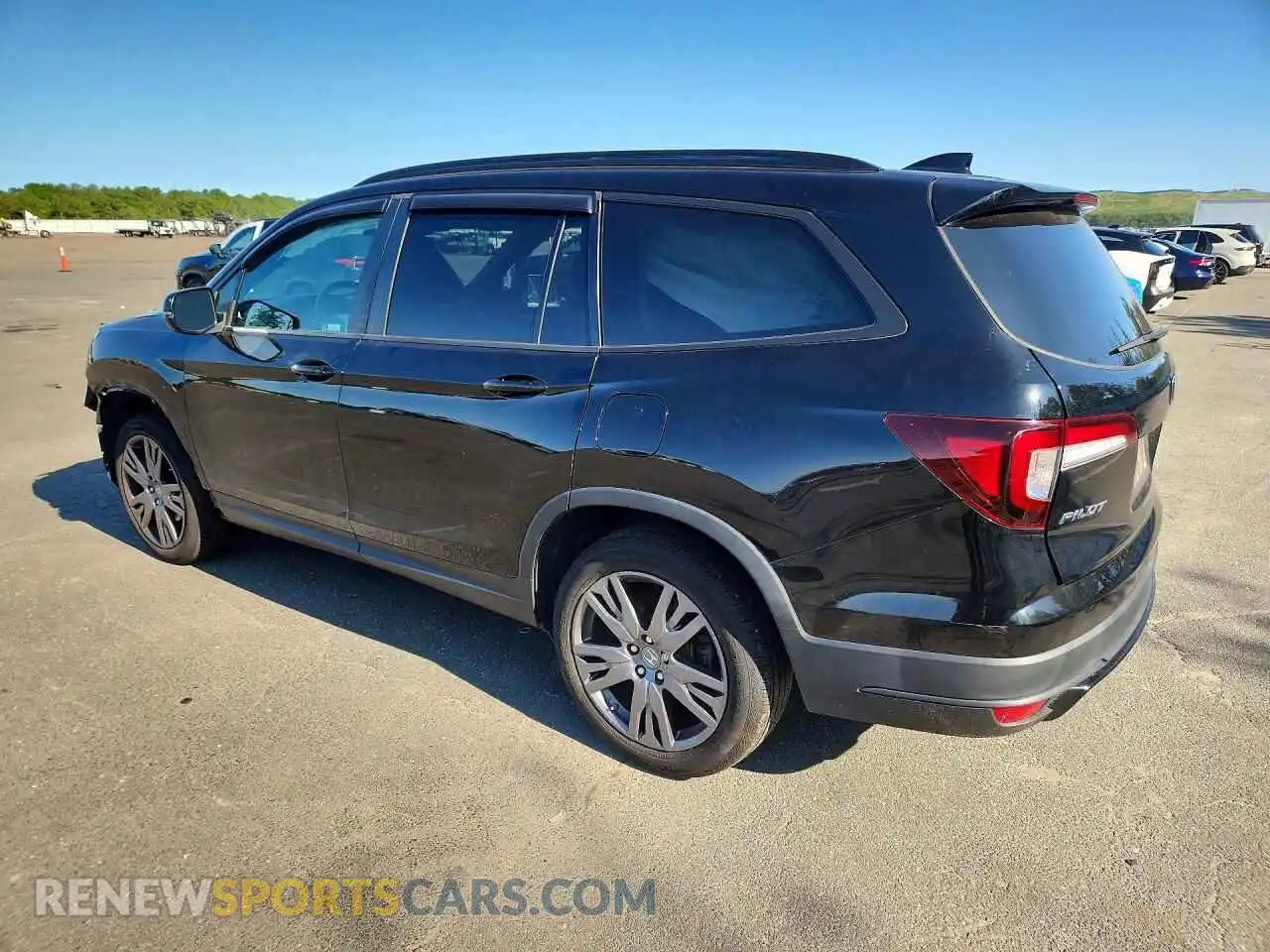 2 Photograph of a damaged car 5FNYF6H36NB059324 HONDA PILOT 2022