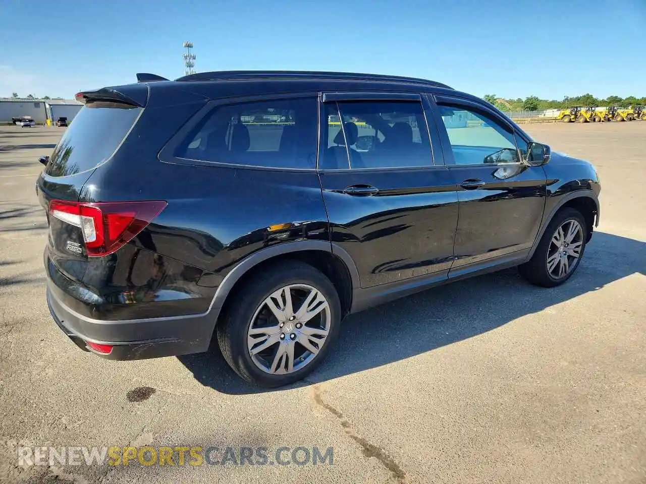 3 Photograph of a damaged car 5FNYF6H36NB059324 HONDA PILOT 2022