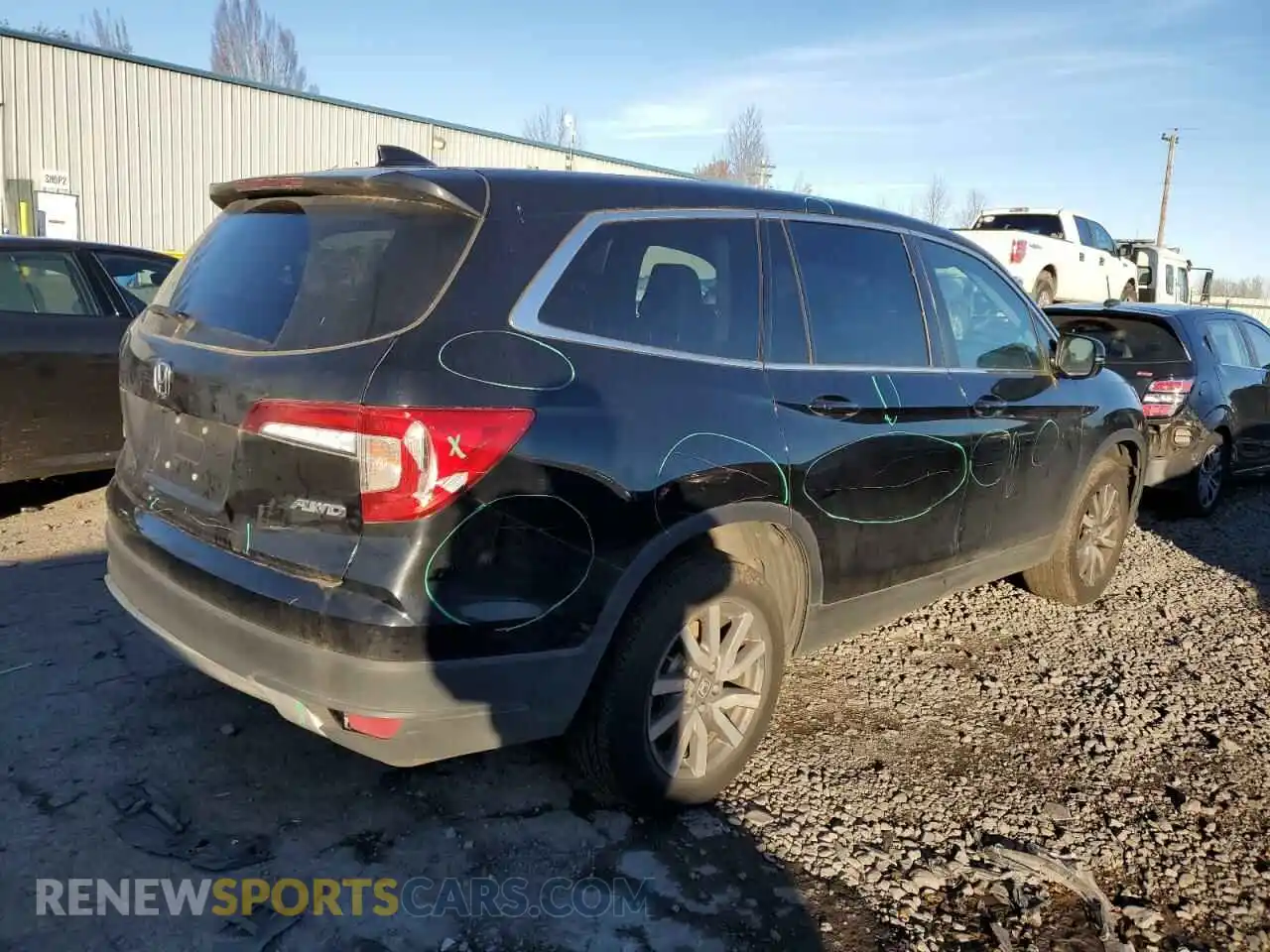 3 Photograph of a damaged car 5FNYF6H53NB093576 HONDA PILOT 2022