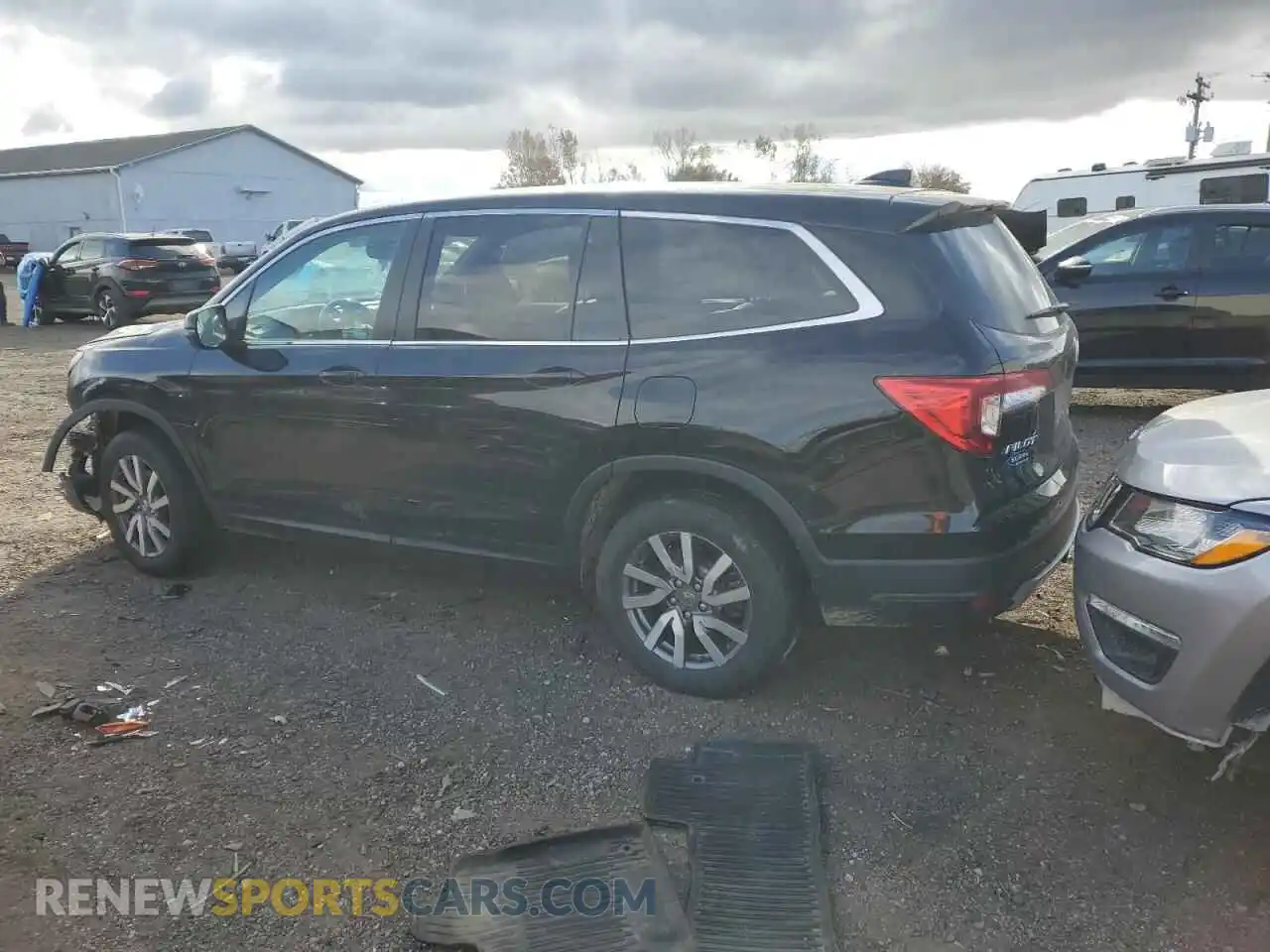 2 Photograph of a damaged car 5FNYF6H58NB033048 HONDA PILOT 2022