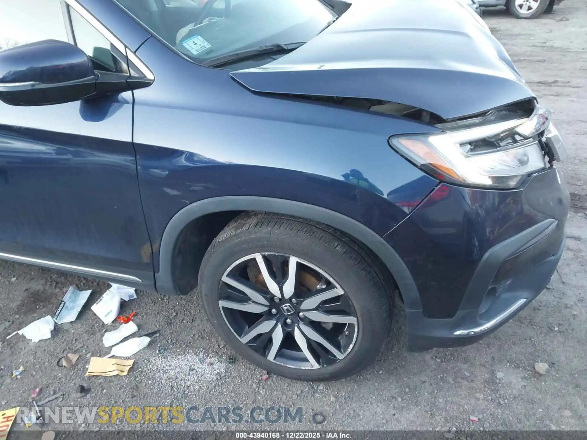1 Photograph of a damaged car 5FNYF6H60NB036258 HONDA PILOT 2022