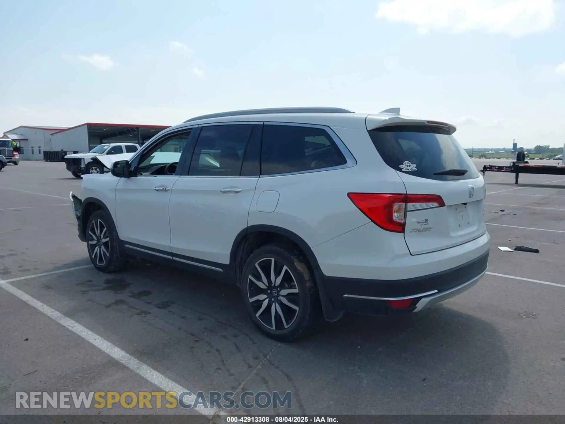 3 Photograph of a damaged car 5FNYF6H62NB078544 HONDA PILOT 2022