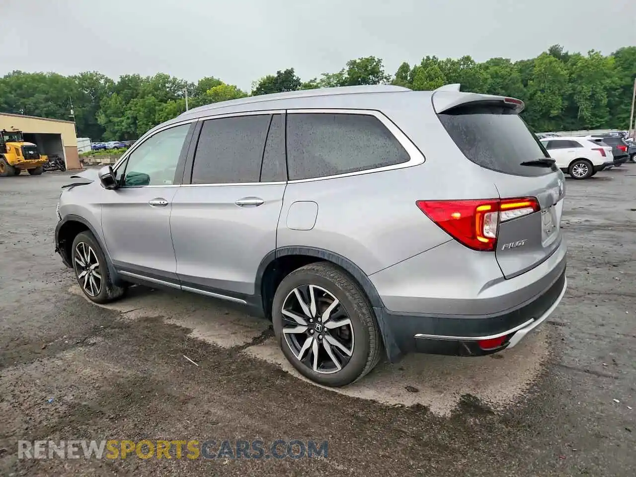 2 Photograph of a damaged car 5FNYF6H66NB094925 HONDA PILOT 2022