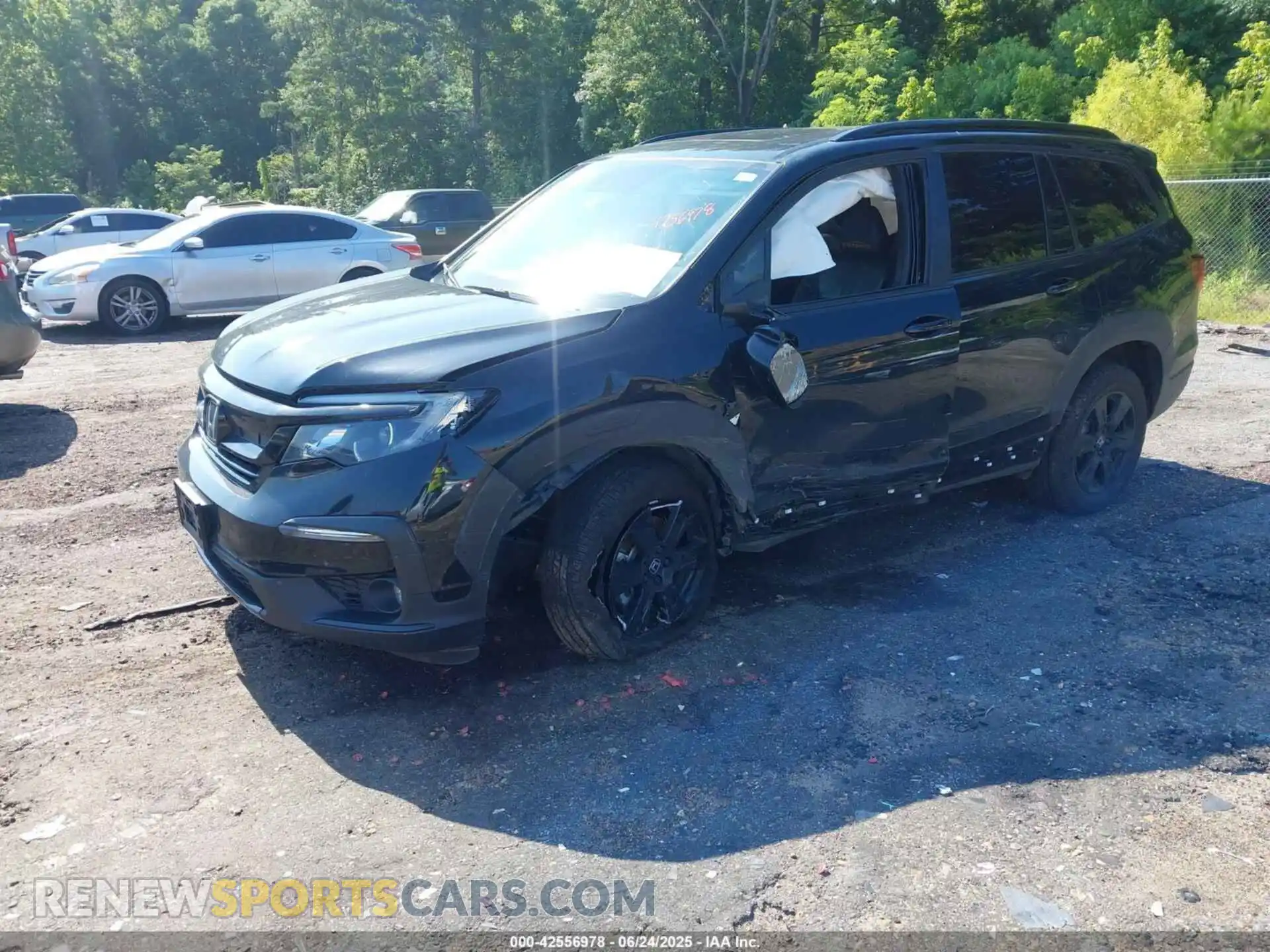 2 Photograph of a damaged car 5FNYF6H84NB085965 HONDA PILOT 2022