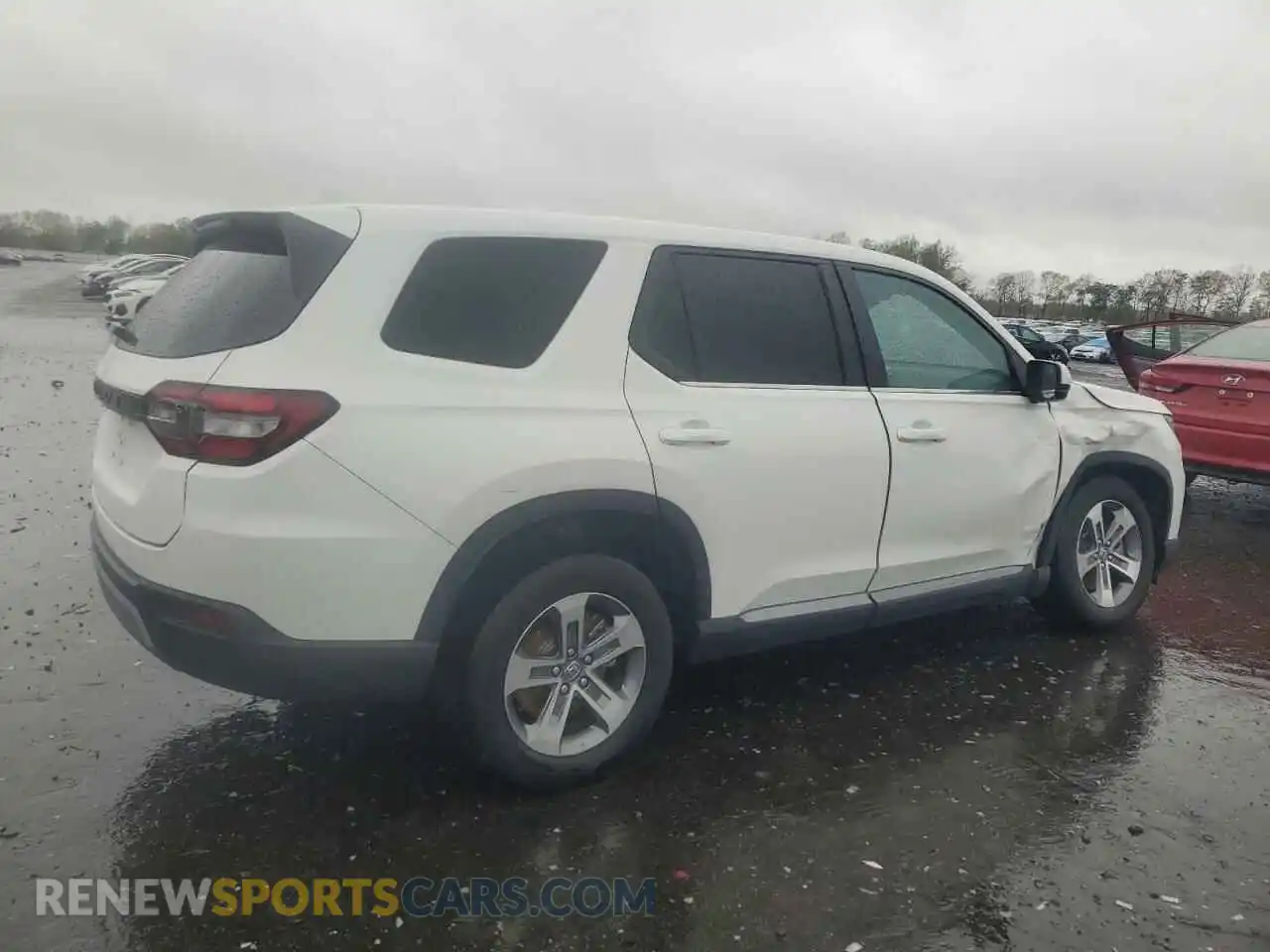 3 Photograph of a damaged car 5FNYG1H45PB002768 HONDA PILOT 2023