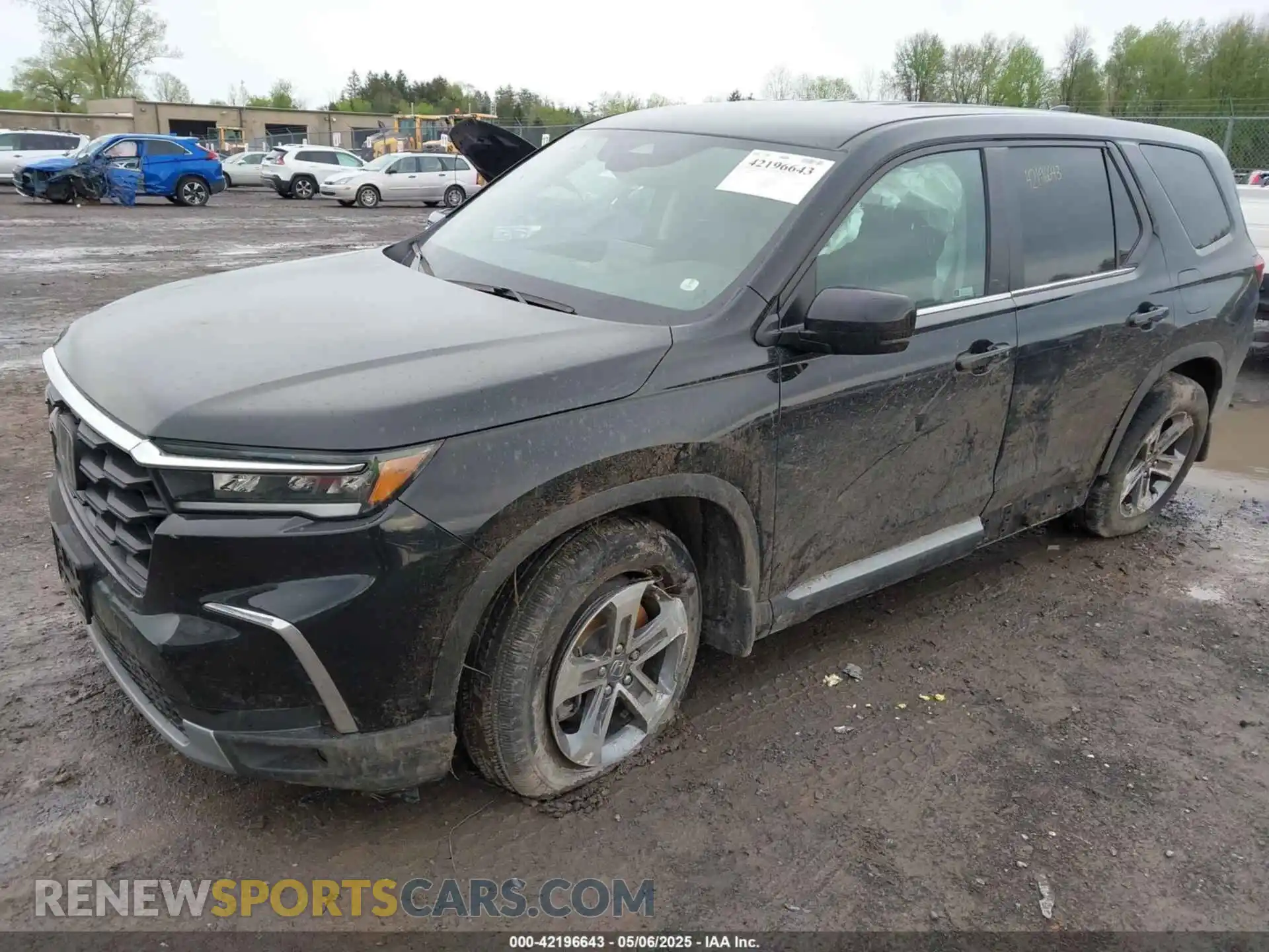 2 Photograph of a damaged car 5FNYG1H48PB045971 HONDA PILOT 2023