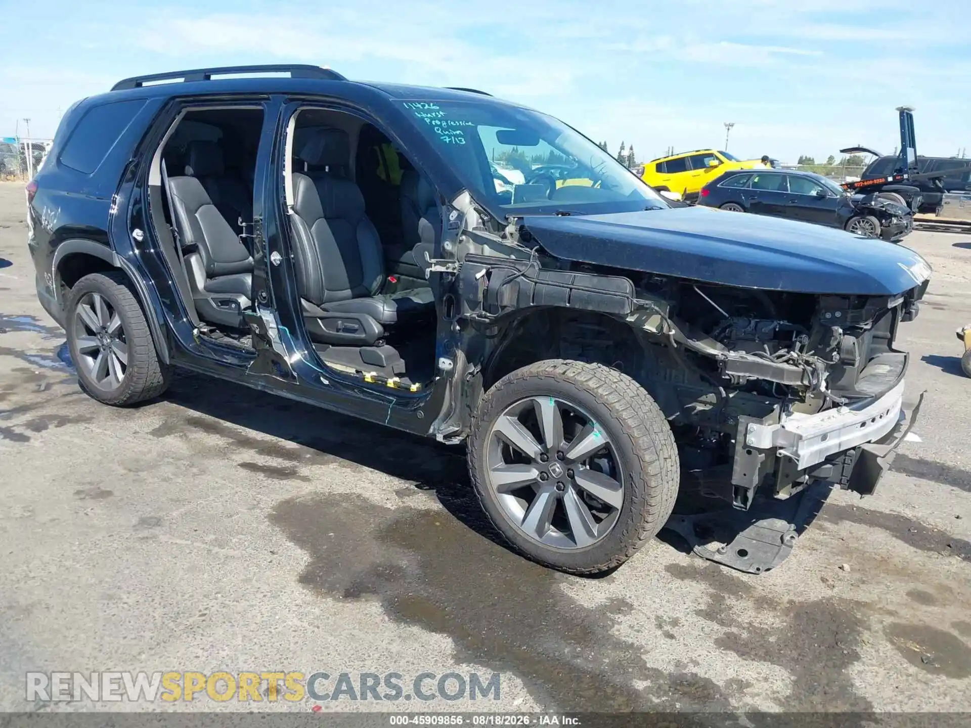 1 Photograph of a damaged car 5FNYG1H74PB014663 HONDA PILOT 2023