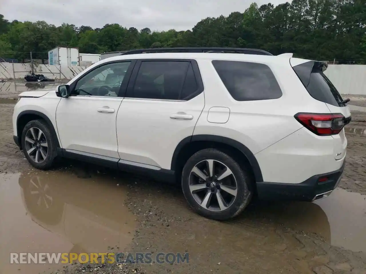 2 Photograph of a damaged car 5FNYG1H75PB018012 HONDA PILOT 2023