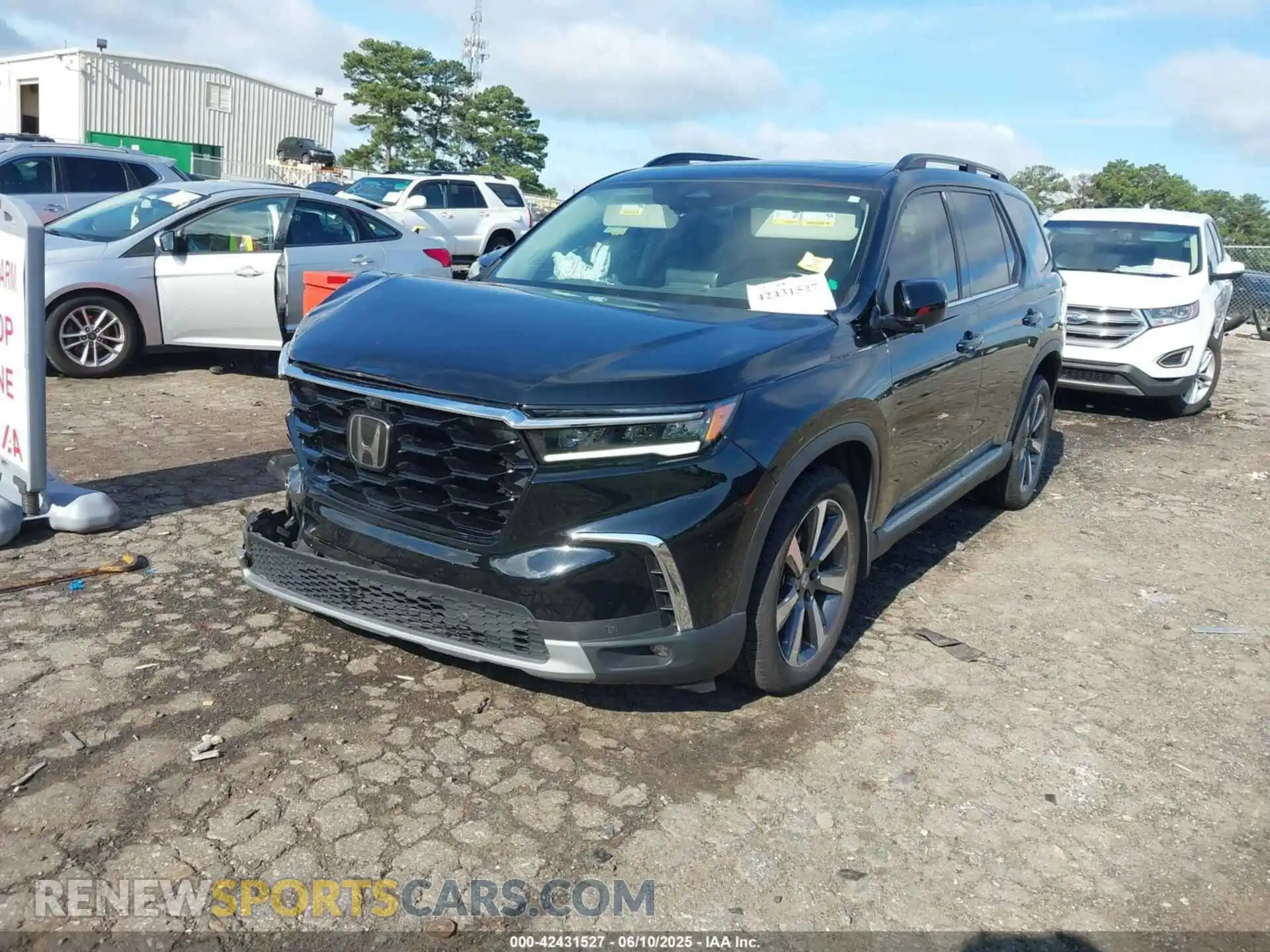 2 Photograph of a damaged car 5FNYG1H80PB005239 HONDA PILOT 2023