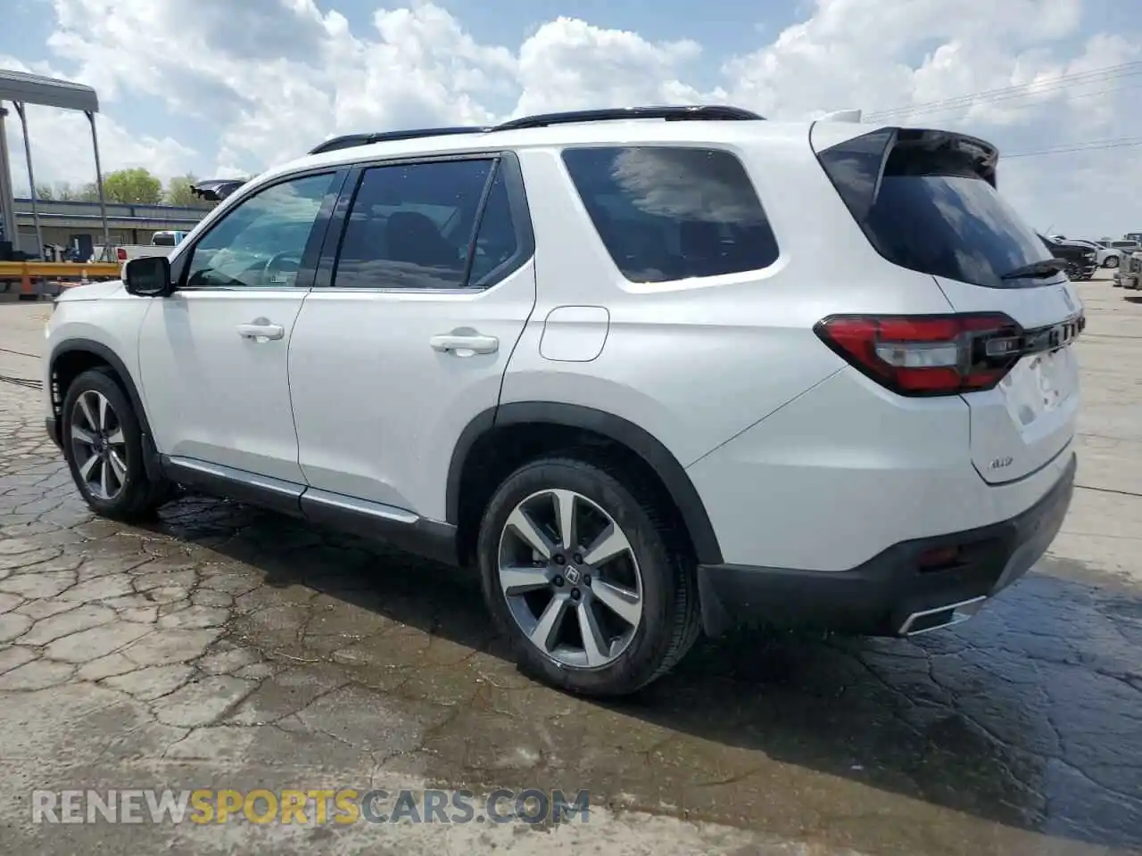 2 Photograph of a damaged car 5FNYG1H87PB033698 HONDA PILOT 2023