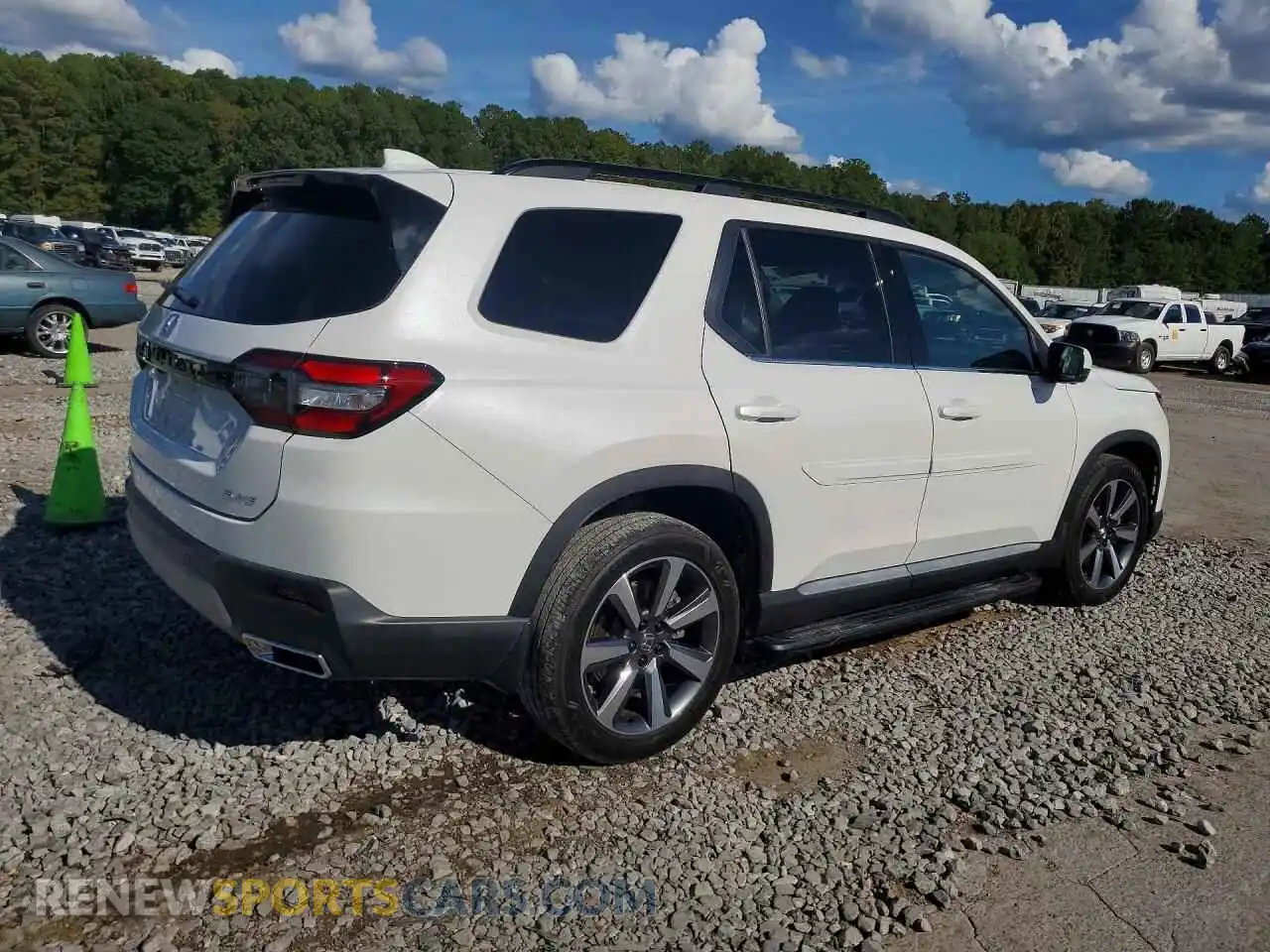 3 fotografías del automóvil dañado 5FNYG1H8XPB022257 HONDA PILOT 2023