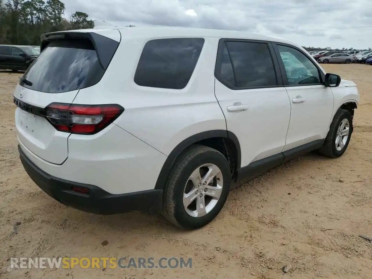 3 Photograph of a damaged car 5FNYG2H22PB007110 HONDA PILOT 2023