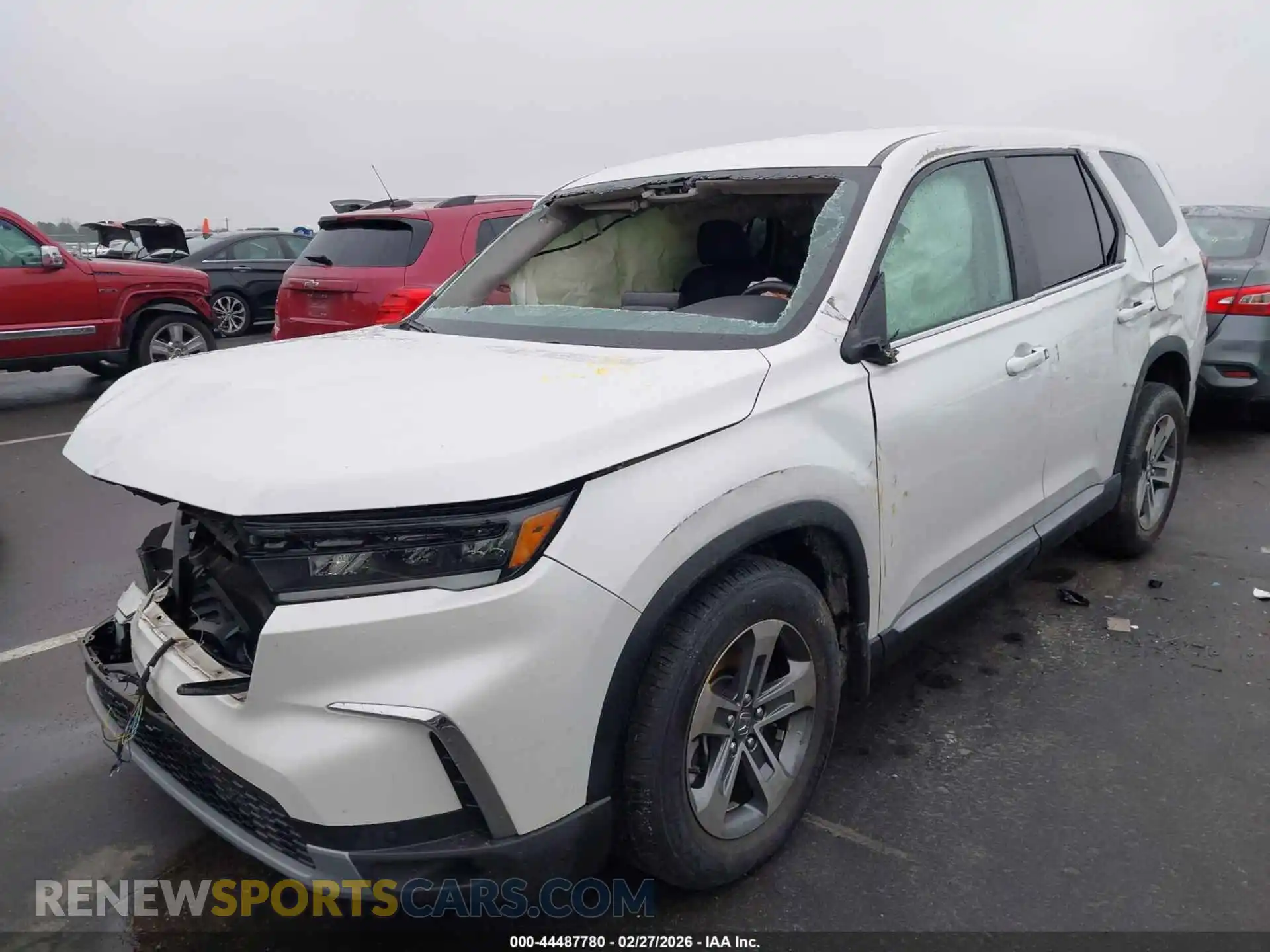 2 Photograph of a damaged car 5FNYG2H56PB015365 HONDA PILOT 2023