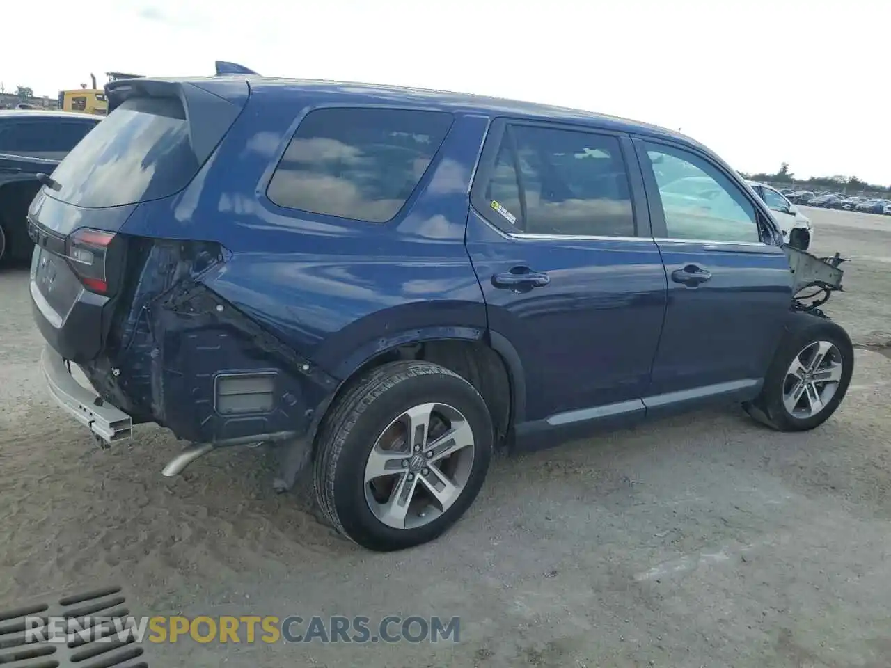 3 Photograph of a damaged car 5FNYG2H5XPB005695 HONDA PILOT 2023