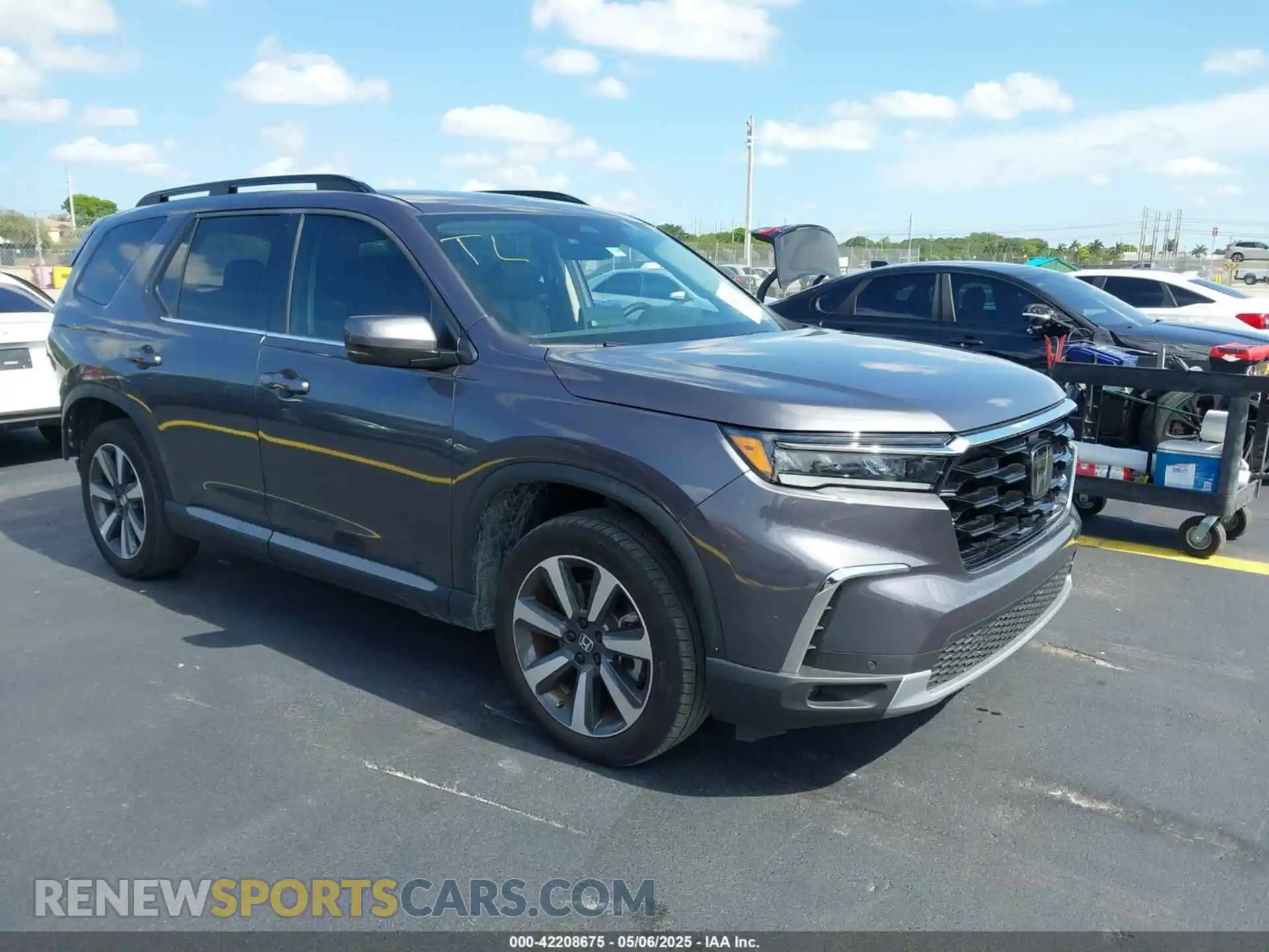 1 Photograph of a damaged car 5FNYG2H71PB012374 HONDA PILOT 2023