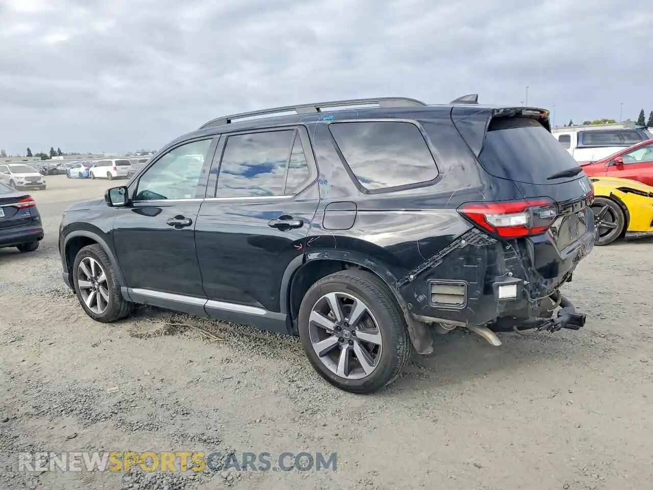 2 Photograph of a damaged car 5FNYG2H75PB005072 HONDA PILOT 2023