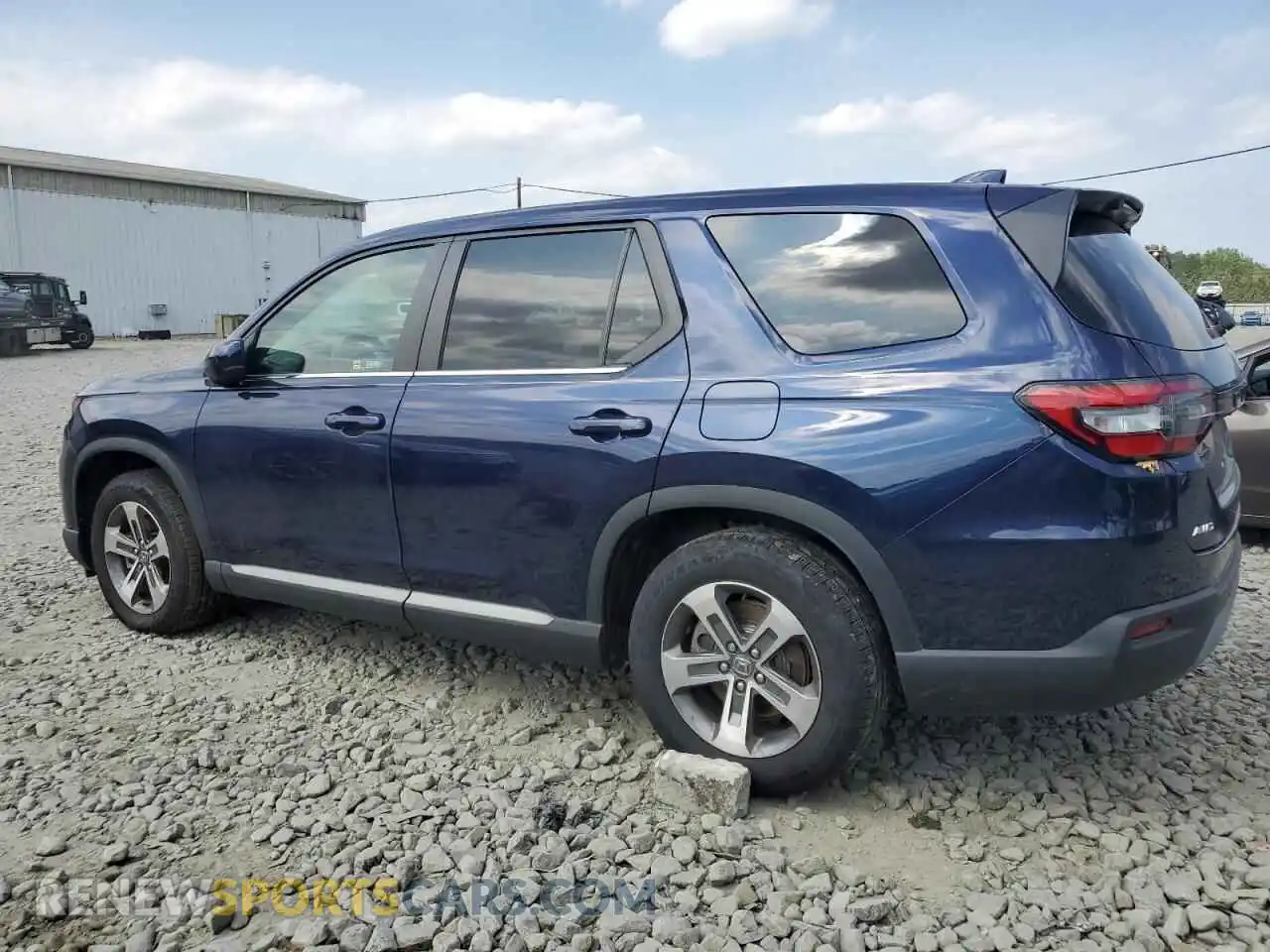 2 Photograph of a damaged car 5FNYG1H4XRB048079 HONDA PILOT 2024
