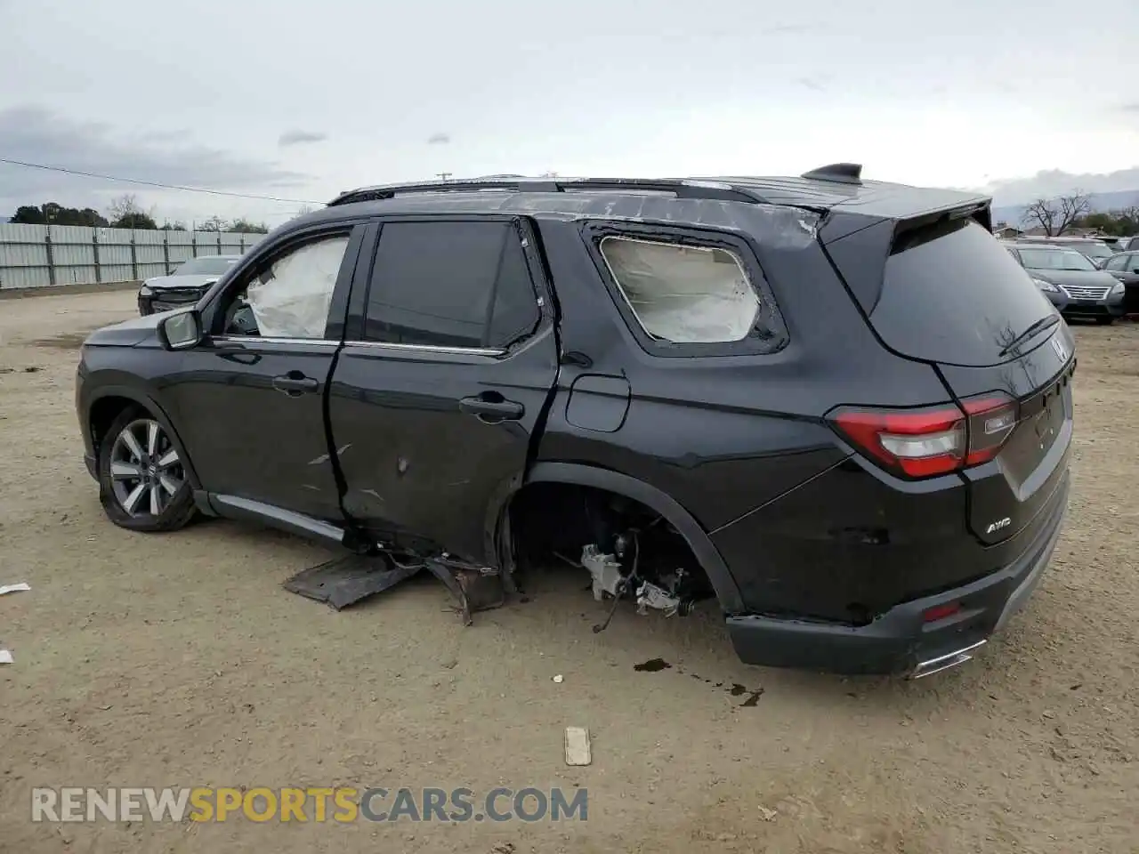 2 Photograph of a damaged car 5FNYG1H75RB036660 HONDA PILOT 2024