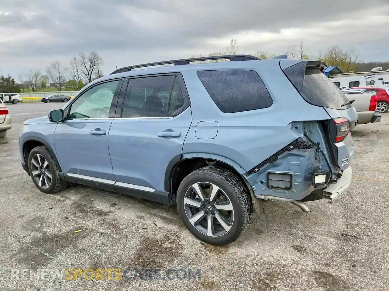 2 Photograph of a damaged car 5FNYG1H78RB006231 HONDA PILOT 2024