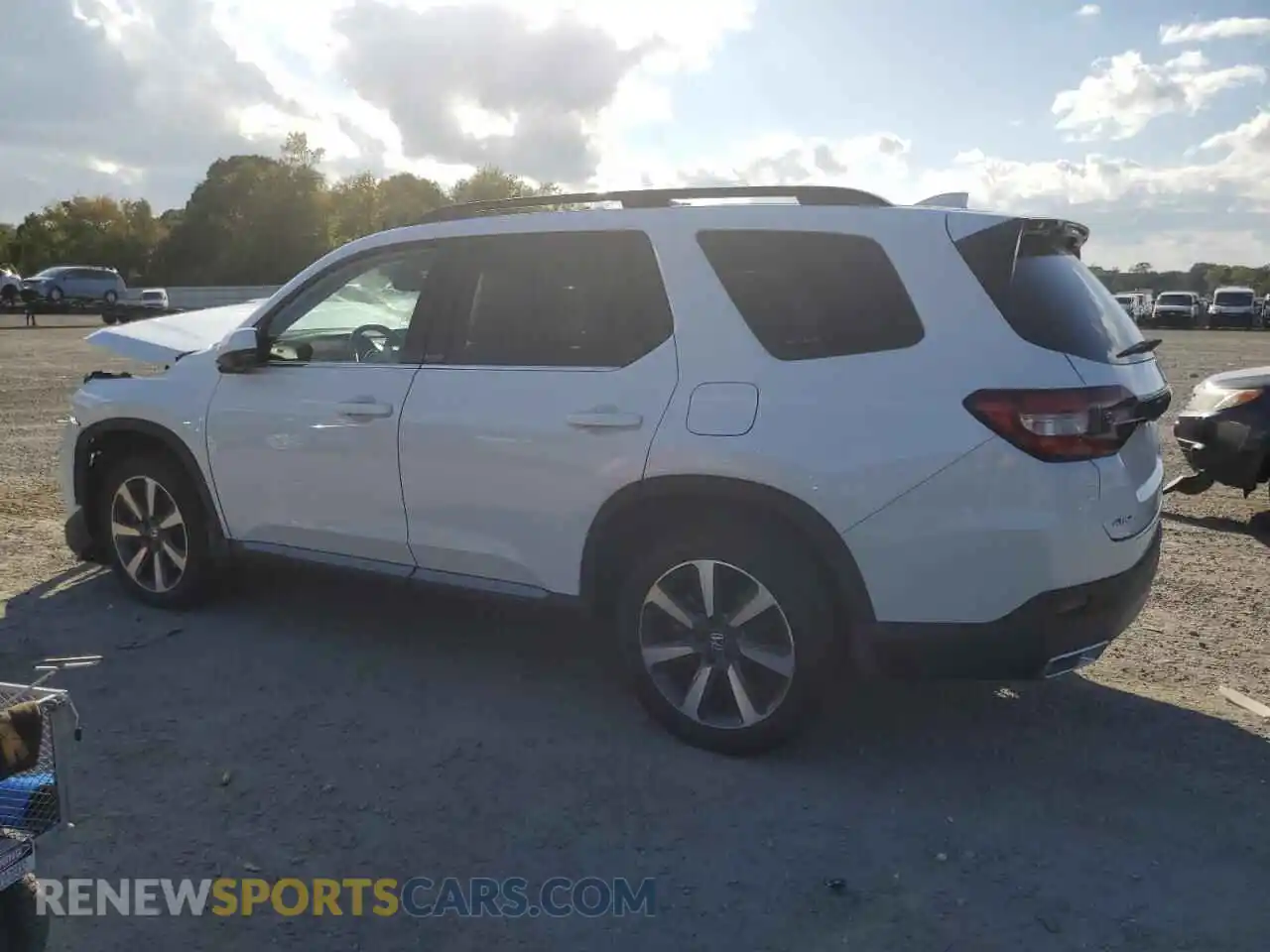 2 Photograph of a damaged car 5FNYG1H7XRB033401 HONDA PILOT 2024