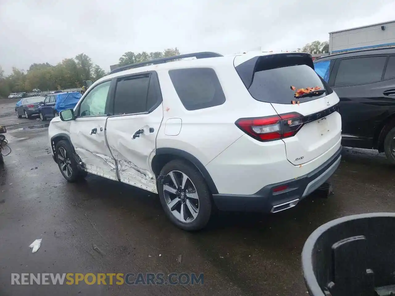 2 Photograph of a damaged car 5FNYG1H83RB014522 HONDA PILOT 2024