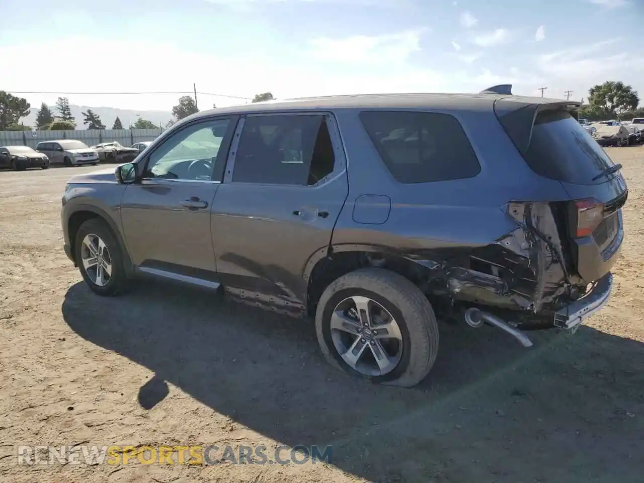 2 Photograph of a damaged car 5FNYG2H5XRB005618 HONDA PILOT 2024