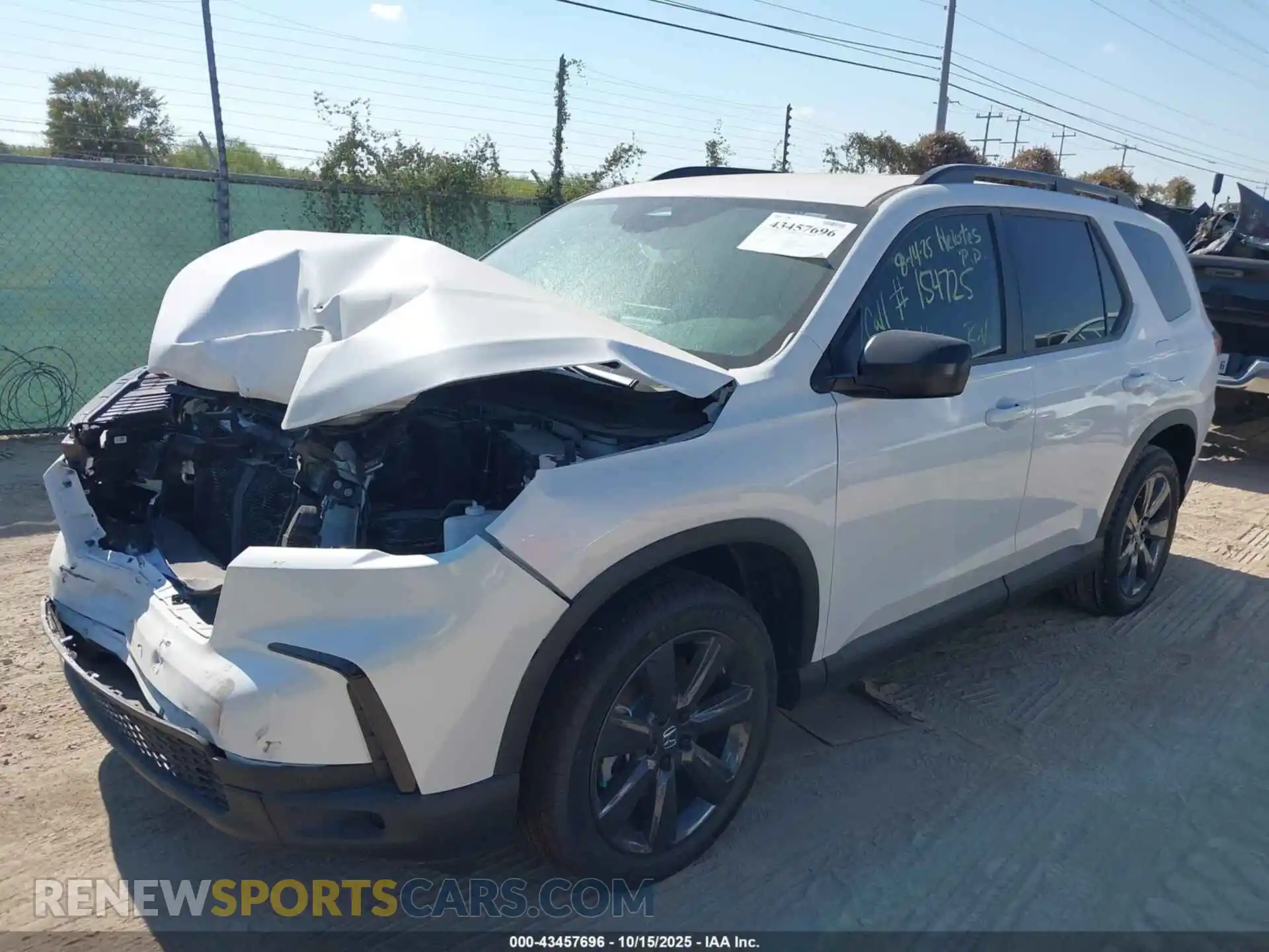 2 Фотография поврежденного автомобиля 5FNYG1H39SB149529 HONDA PILOT 2025