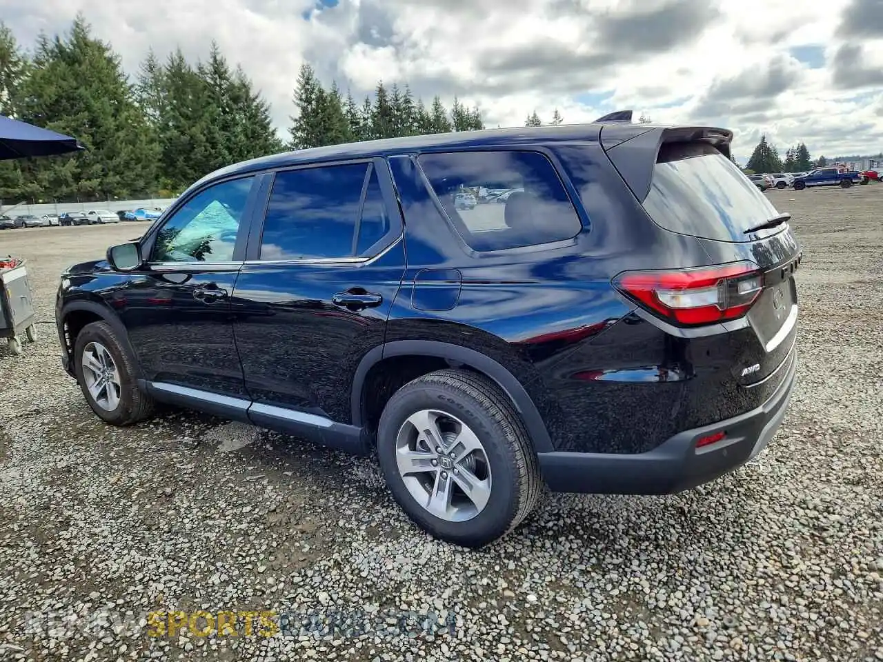 2 Photograph of a damaged car 5FNYG1H49SB181776 HONDA PILOT 2025