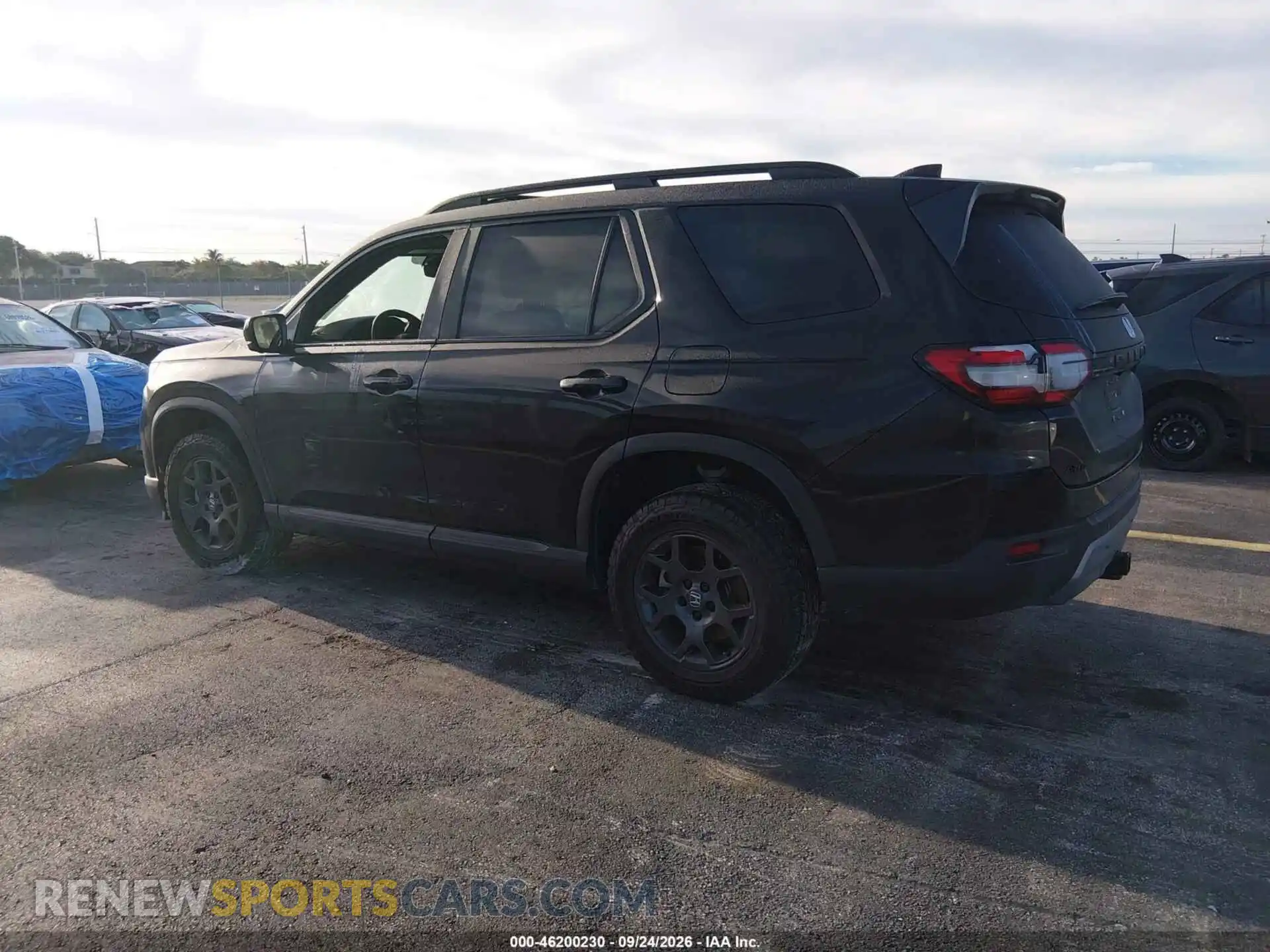 3 Photograph of a damaged car 5FNYG1H64SB021869 HONDA PILOT 2025