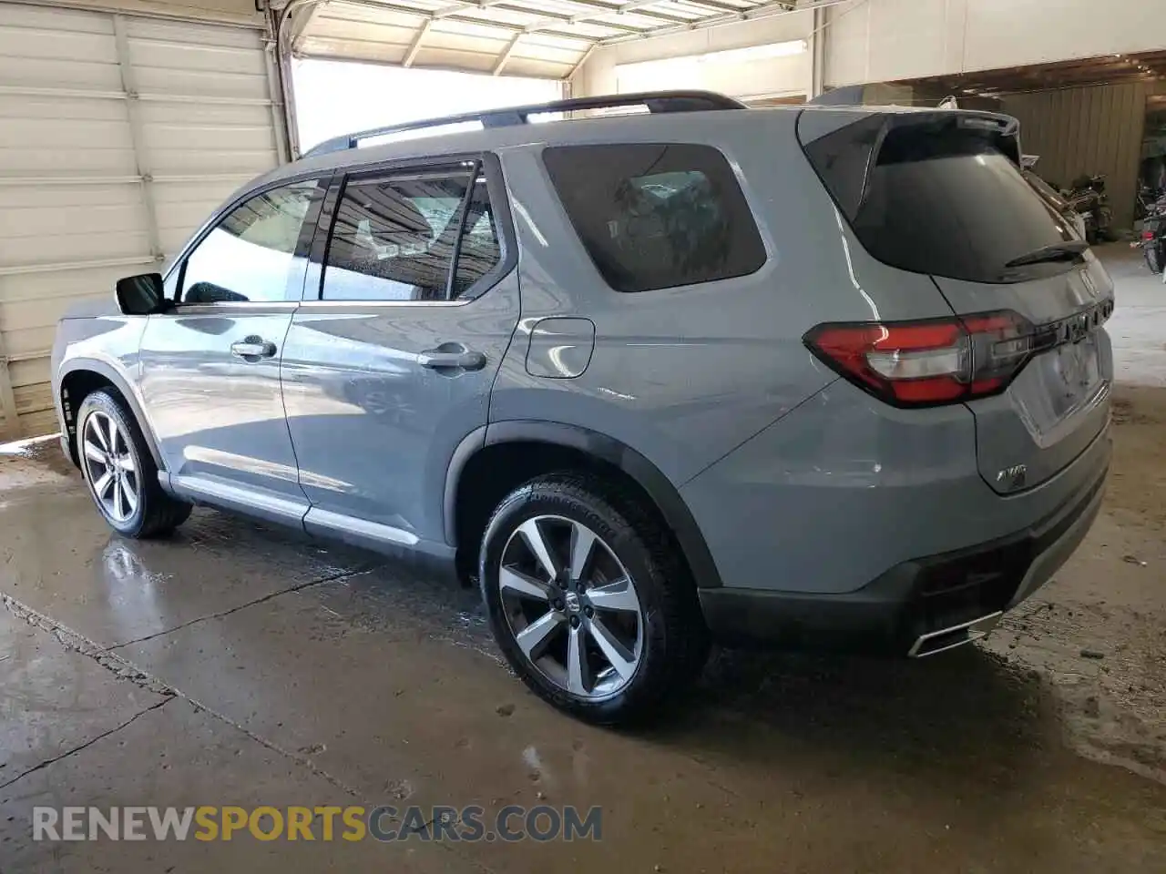 2 Photograph of a damaged car 5FNYG1H75SB023431 HONDA PILOT 2025