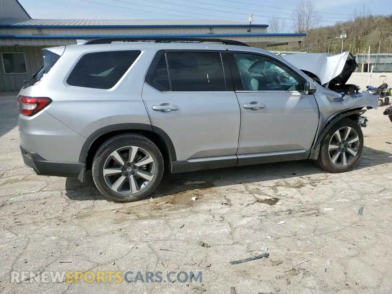 3 Photograph of a damaged car 5FNYG2H76SB014193 HONDA PILOT 2025