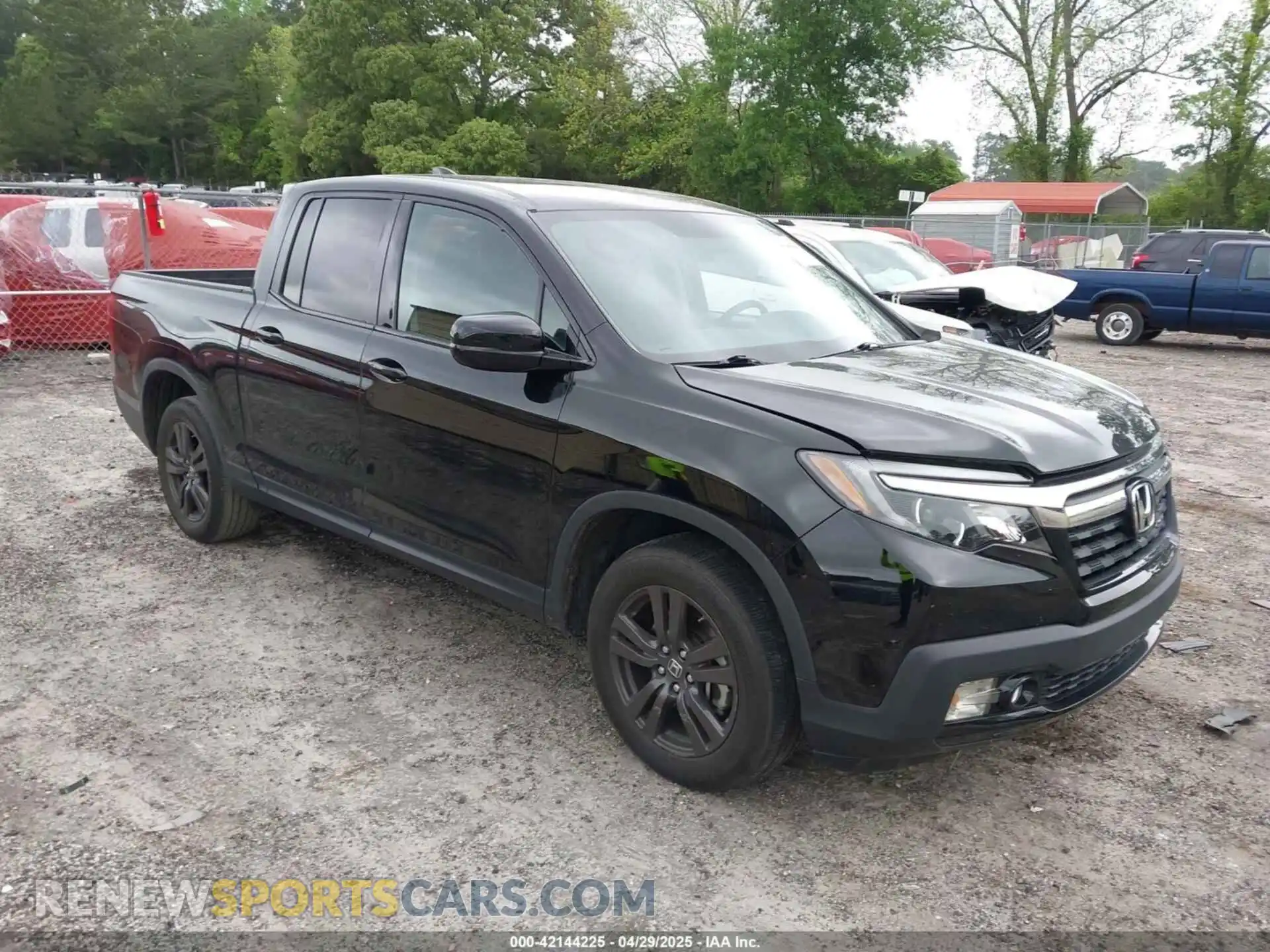 1 Photograph of a damaged car 5FPYK2F10KB008474 HONDA RIDGELINE 2019