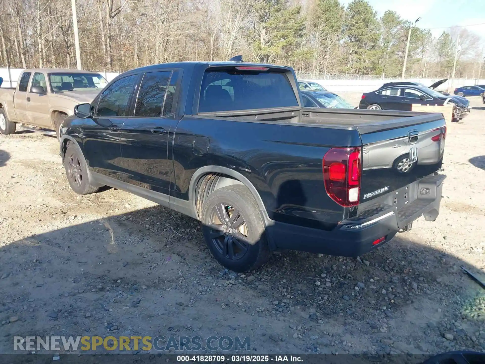 3 Photograph of a damaged car 5FPYK2F12KB007990 HONDA RIDGELINE 2019