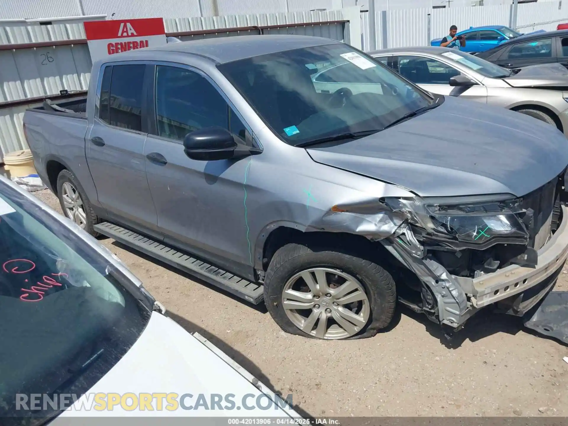 1 Photograph of a damaged car 5FPYK2F22KB006427 HONDA RIDGELINE 2019