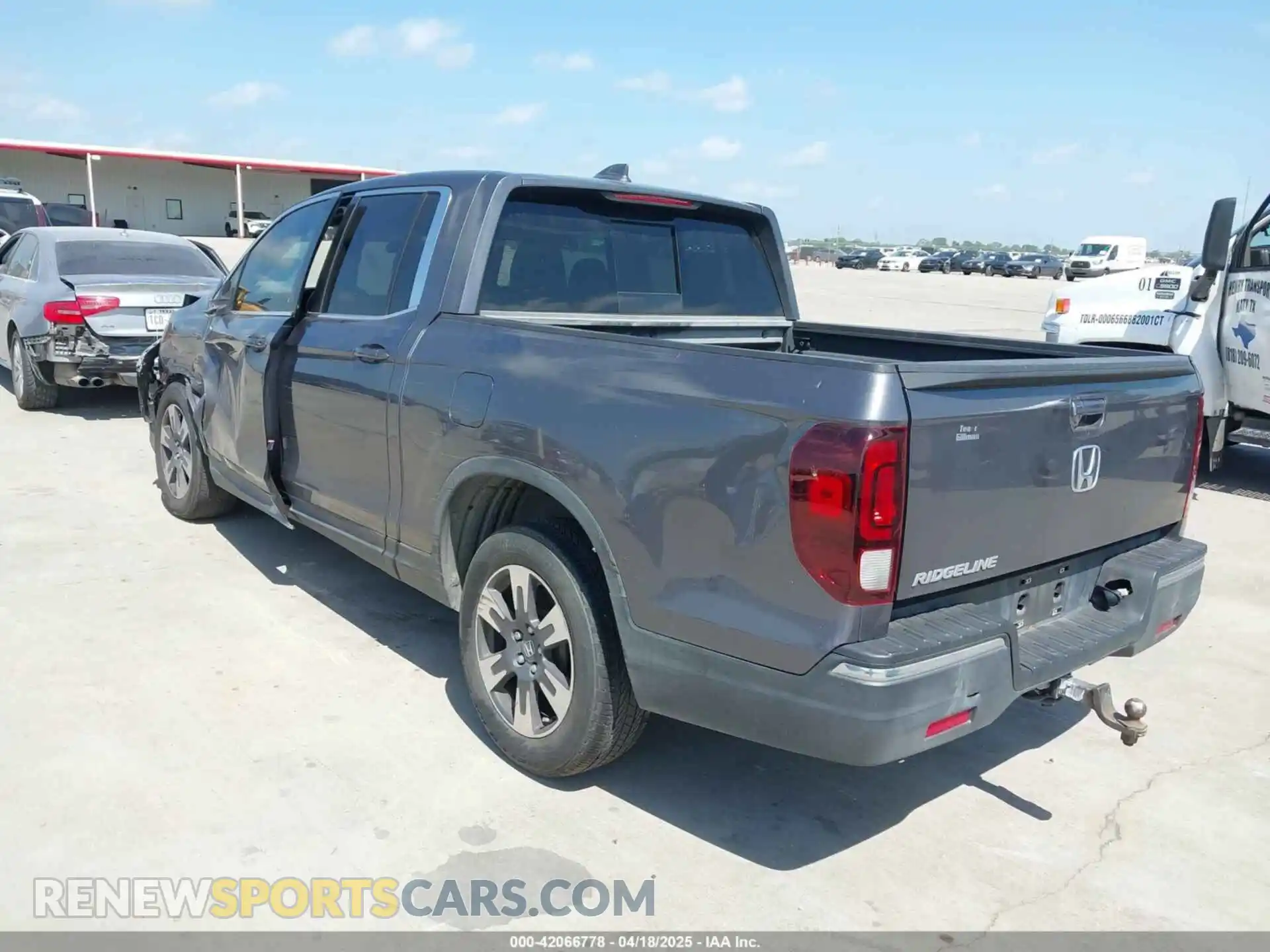 3 Photograph of a damaged car 5FPYK2F59KB004653 HONDA RIDGELINE 2019