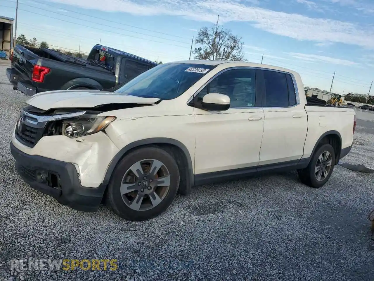 1 Photograph of a damaged car 5FPYK2F63KB002874 HONDA RIDGELINE 2019