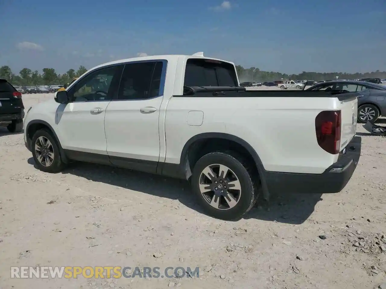 2 Photograph of a damaged car 5FPYK3F50KB007561 HONDA RIDGELINE 2019